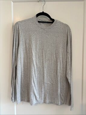 SKIMS Women's Long-Sleeve Crewneck Tee - Light Gray